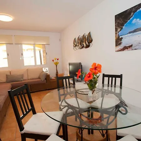 Gin 72 Premium Apartment Corralejo