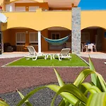 Gin 72 Premium Apartmán *