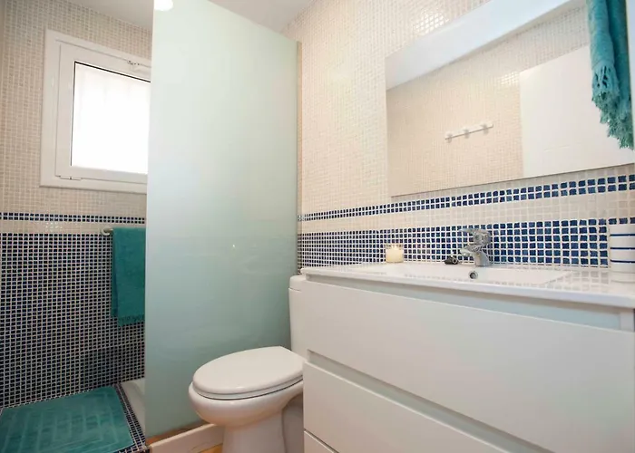 Gin 72 Premium Apartment